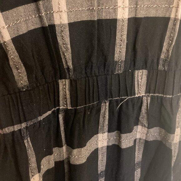 Polagram Black Tan Plaid Embroidered Puff 3/4 Sleeve Modest Midi Dress (Copy) - Picture 7 of 7